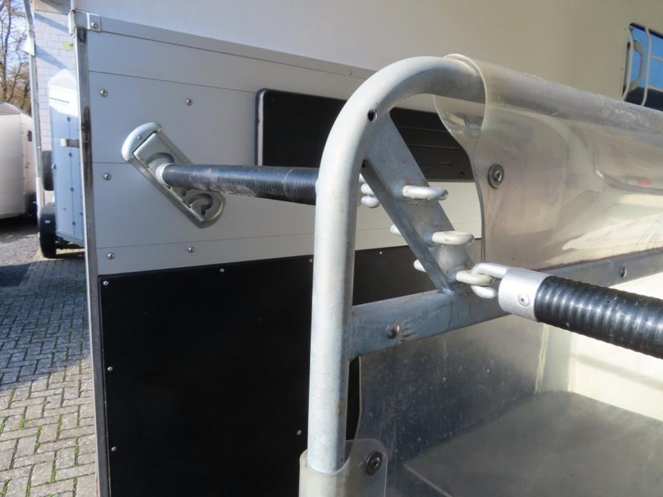 Böckmann, Pferdeanhänger, Champion R, top, SaKa. 100 km/h - Przyczepa do przewozu koni: zdjęcie 4 Böckmann, Pferdeanhänger, Champion R, top, SaKa. 100 km/h - Przyczepa do przewozu koni: zdjęcie 4