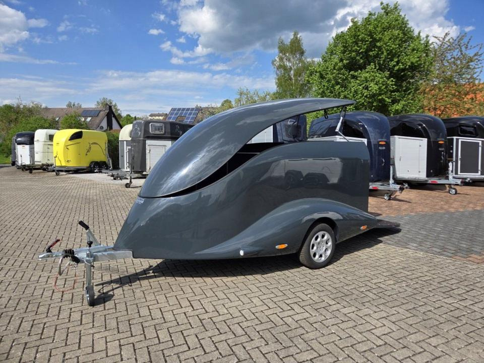 PKW Anhänger geschlossen Motorrad Mieten Leihen 1000kg 100km/h - Przyczepa motocyklowa: zdjęcie 3 PKW Anhänger geschlossen Motorrad Mieten Leihen 1000kg 100km/h - Przyczepa motocyklowa: zdjęcie 3