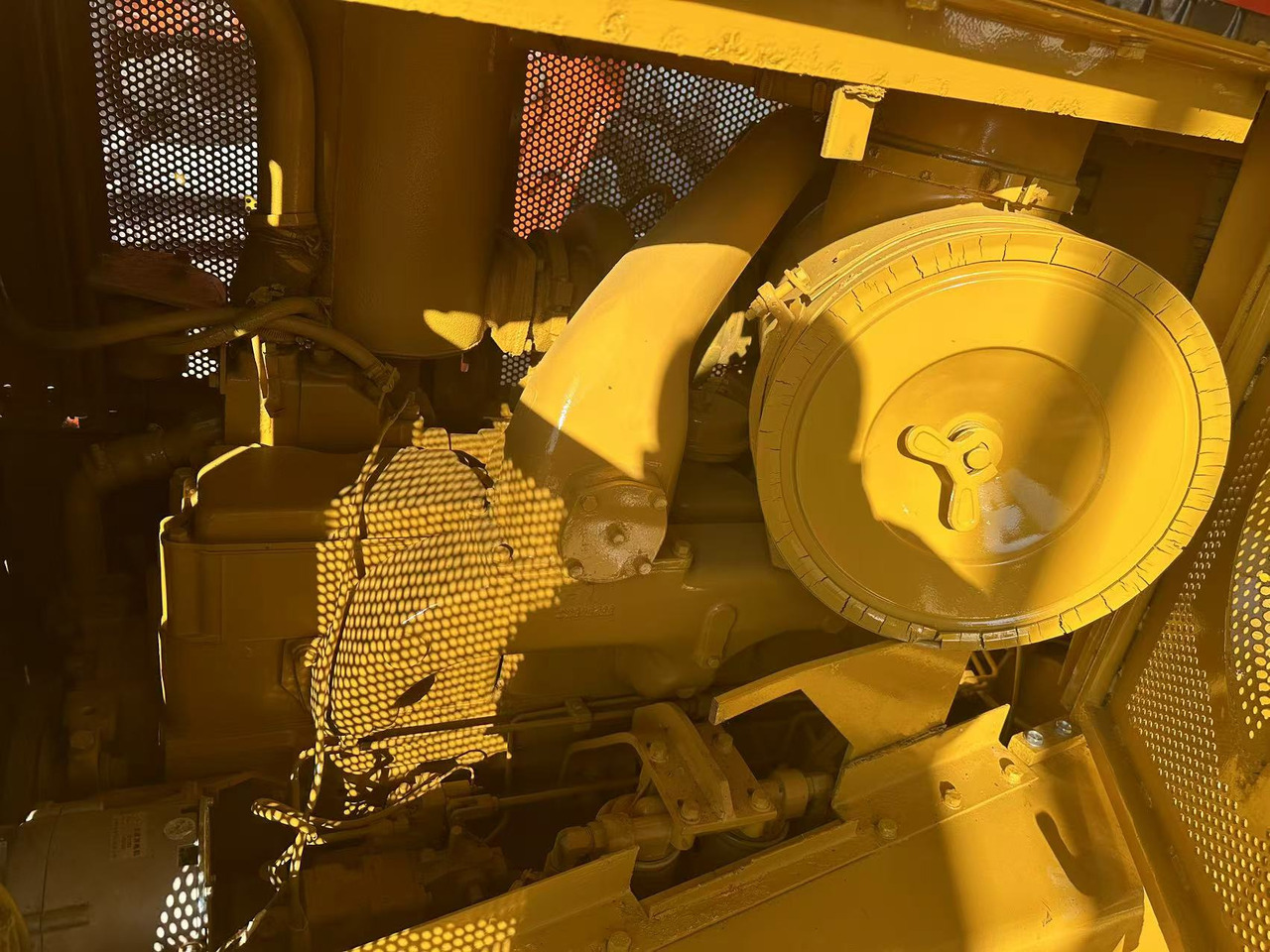 Spycharka CATERPILLAR D8r [ Copy ] [ Copy ] [ Copy ] [ Copy ] [ Copy ] [ Copy ]: zdjęcie 13