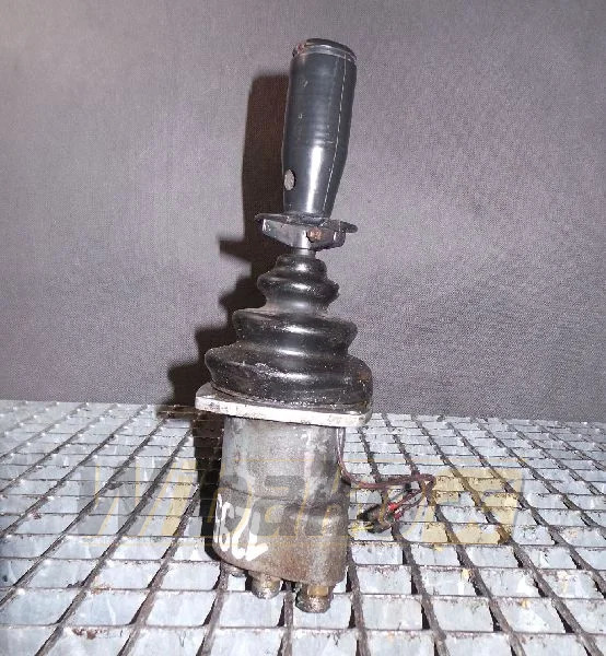 Rexroth 4TH6U06.13/1M 142960 - Zawór hydrauliczny do Maszyn budowlanych: zdjęcie 1 Rexroth 4TH6U06.13/1M 142960 - Zawór hydrauliczny do Maszyn budowlanych: zdjęcie 1