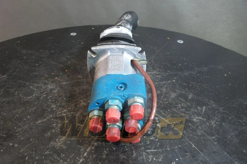 Rexroth 5TH6E52.14/YU01M05 - Zawór hydrauliczny do Maszyn budowlanych: zdjęcie 2 Rexroth 5TH6E52.14/YU01M05 - Zawór hydrauliczny do Maszyn budowlanych: zdjęcie 2