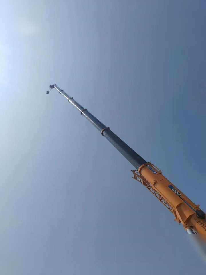 XCMG XCT70S - Żuraw szosowo-terenowy: zdjęcie 3 XCMG XCT70S - Żuraw szosowo-terenowy: zdjęcie 3