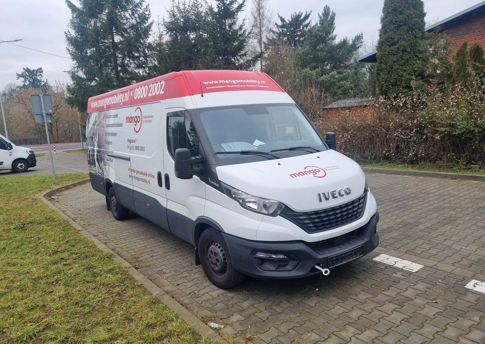 Iveco Daily - Furgon: zdjęcie 2 Iveco Daily - Furgon: zdjęcie 2