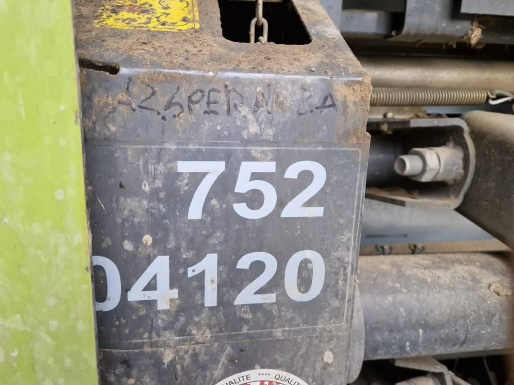 Claas VARIANT 380 PRO RF - Prasa rolująca: zdjęcie 2 Claas VARIANT 380 PRO RF - Prasa rolująca: zdjęcie 2