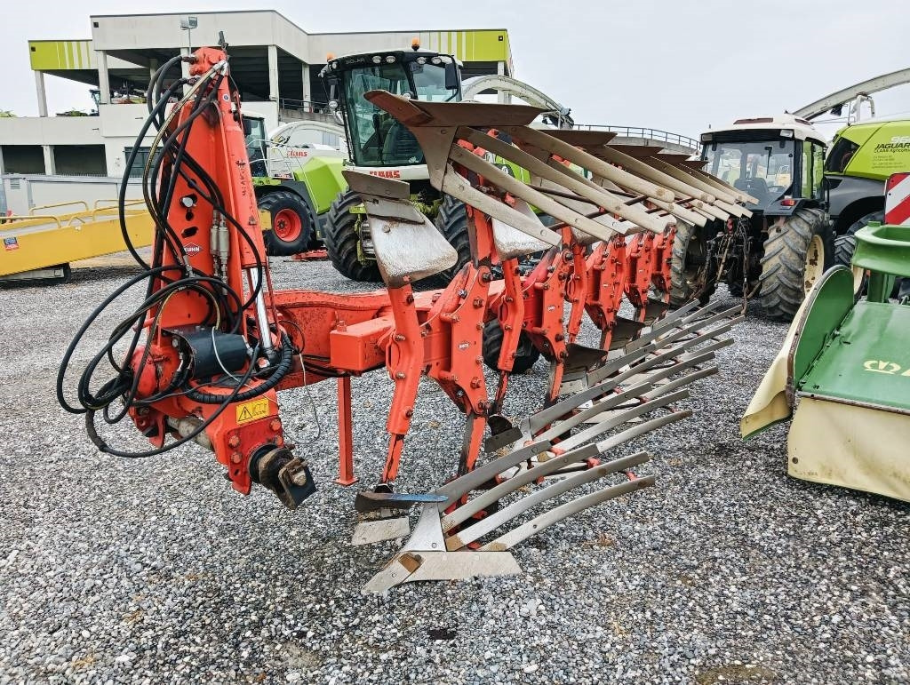 Kuhn Vari-Master 153 - Pług: zdjęcie 1 Kuhn Vari-Master 153 - Pług: zdjęcie 1