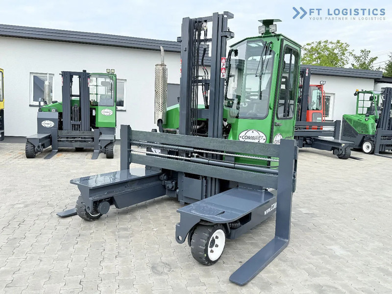 Combilift C3000 / DIESEL / DUPLEX - 4000MM / WIDE FORK POSITIONER 2700MM / FULL HEATED CABIN / ONLY 6905H / CONDITION - LIKE NEW! C3000 / - Wózek 4-kierunkowy: zdjęcie 3 Combilift C3000 / DIESEL / DUPLEX - 4000MM / WIDE FORK POSITIONER 2700MM / FULL HEATED CABIN / ONLY 6905H / CONDITION - LIKE NEW! C3000 / - Wózek 4-kierunkowy: zdjęcie 3