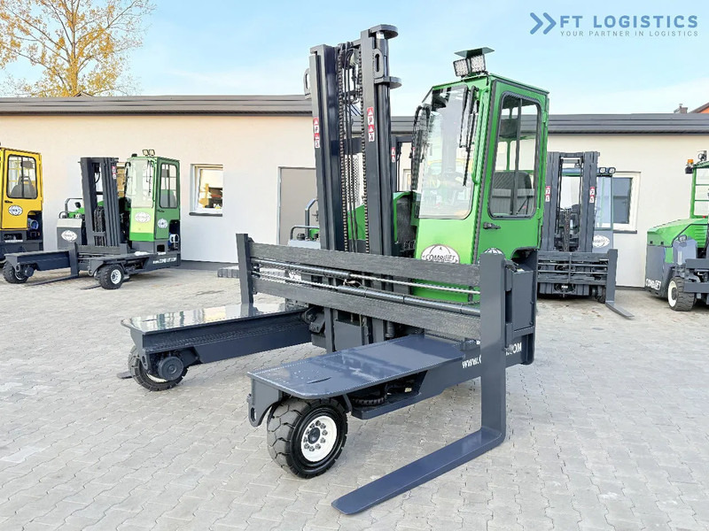 Combilift C4500 / DIESEL / DUPLEX 4000MM / WIDE FORK POSITIONER / HEATING / FULL CABIN / EXCELLENT CONDITION / A wide range of four-way an - Wózek 4-kierunkowy: zdjęcie 3 Combilift C4500 / DIESEL / DUPLEX 4000MM / WIDE FORK POSITIONER / HEATING / FULL CABIN / EXCELLENT CONDITION / A wide range of four-way an - Wózek 4-kierunkowy: zdjęcie 3