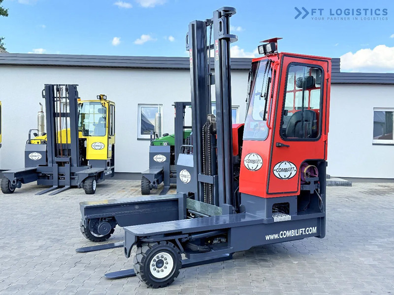 Combilift C4500 / GAS / DUPLEX - 4500MM / POSITIONER / FREE LIFT / FULL CABIN / ONLY 6178H / CONDITION - LIKE NEW! C4500 / GAS / DUPLEX - - Wózek 4-kierunkowy: zdjęcie 2 Combilift C4500 / GAS / DUPLEX - 4500MM / POSITIONER / FREE LIFT / FULL CABIN / ONLY 6178H / CONDITION - LIKE NEW! C4500 / GAS / DUPLEX - - Wózek 4-kierunkowy: zdjęcie 2