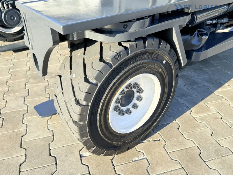 Combilift C5000XL / GAS / DUPLEX 4000 / POSITIONER / FULL CABIN / LIKE NEW C5000XL / GAS / DUPLEX 4000 / POSITIONER / FULL CABIN / LIKE NE - Wózek 4-kierunkowy: zdjęcie 4 Combilift C5000XL / GAS / DUPLEX 4000 / POSITIONER / FULL CABIN / LIKE NEW C5000XL / GAS / DUPLEX 4000 / POSITIONER / FULL CABIN / LIKE NE - Wózek 4-kierunkowy: zdjęcie 4