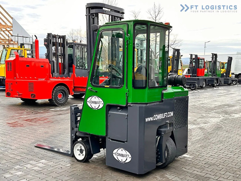 Combilift Combilift C3000CB - DUPLEX 4000mm - Year 2015 - / CABIN - HEATING / ONLY 6546 MTH / EXCELLENT CONDITION / LIKE NEW! Combilift C3 - Wózek 4-kierunkowy: zdjęcie 5 Combilift Combilift C3000CB - DUPLEX 4000mm - Year 2015 - / CABIN - HEATING / ONLY 6546 MTH / EXCELLENT CONDITION / LIKE NEW! Combilift C3 - Wózek 4-kierunkowy: zdjęcie 5