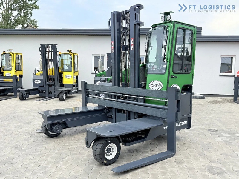 Combilift Combilift C4500 / DIESEL / DUPLEX 4000MM / WIDE FORK POSITIONER / HEATING / FULL CABIN / PERFECT CONDITION / Wide range of four- - Wózek 4-kierunkowy: zdjęcie 2 Combilift Combilift C4500 / DIESEL / DUPLEX 4000MM / WIDE FORK POSITIONER / HEATING / FULL CABIN / PERFECT CONDITION / Wide range of four- - Wózek 4-kierunkowy: zdjęcie 2