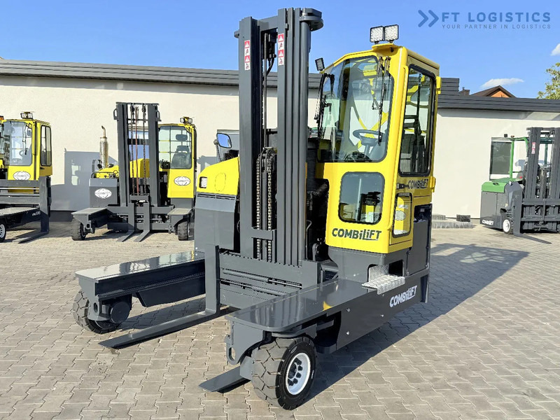 Combilift Combilift C5000 / DIESEL / TRIPLEX 6000MM / FREE LIFT / FORK POSITIONER / BUILT-IN SCALE / HEATING / FULL CABIN / PERFECT CONDIT - Wózek 4-kierunkowy: zdjęcie 1 Combilift Combilift C5000 / DIESEL / TRIPLEX 6000MM / FREE LIFT / FORK POSITIONER / BUILT-IN SCALE / HEATING / FULL CABIN / PERFECT CONDIT - Wózek 4-kierunkowy: zdjęcie 1