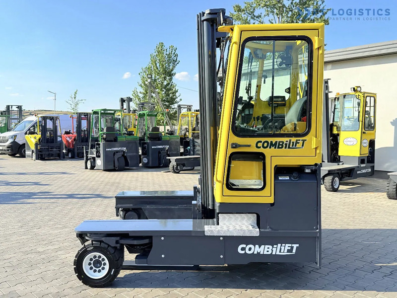 Combilift Combilift C5000 / DIESEL / TRIPLEX 6000MM / FREE LIFT / FORK POSITIONER / BUILT-IN SCALE / HEATING / FULL CABIN / PERFECT CONDIT - Wózek 4-kierunkowy: zdjęcie 4 Combilift Combilift C5000 / DIESEL / TRIPLEX 6000MM / FREE LIFT / FORK POSITIONER / BUILT-IN SCALE / HEATING / FULL CABIN / PERFECT CONDIT - Wózek 4-kierunkowy: zdjęcie 4