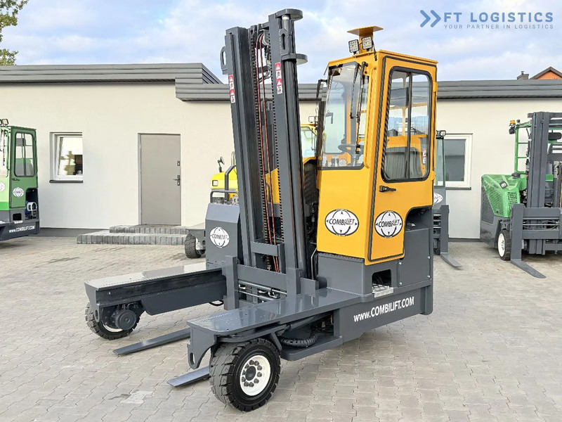 Combilift Combilift FOUR-WAY – MULTI-DIRECTIONAL FORKLIFT / COMBILIFT C4000 / DIESEL / DUPLEX 4100MM / FORK POSITIONER / FULL HEATED CABIN - Wózek 4-kierunkowy: zdjęcie 1 Combilift Combilift FOUR-WAY – MULTI-DIRECTIONAL FORKLIFT / COMBILIFT C4000 / DIESEL / DUPLEX 4100MM / FORK POSITIONER / FULL HEATED CABIN - Wózek 4-kierunkowy: zdjęcie 1