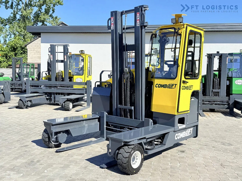 Combilift Combilift FOUR-WAY MULTIDIRECTIONAL FORKLIFT C4000 / DIESEL / DUPLEX 4100MM / ONLY 2888 HOURS / FORK POSITIONER / FULL CABIN – H - Wózek 4-kierunkowy: zdjęcie 3 Combilift Combilift FOUR-WAY MULTIDIRECTIONAL FORKLIFT C4000 / DIESEL / DUPLEX 4100MM / ONLY 2888 HOURS / FORK POSITIONER / FULL CABIN – H - Wózek 4-kierunkowy: zdjęcie 3