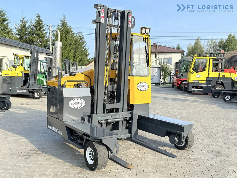 Combilift Combilift FOUR-WAY MULTIDIRECTIONAL FORKLIFT C4000 / GAS / DUPLEX 4500MM / ONLY 6604 HOURS / SIDE SHIFT / FULL CABIN / PERFECT C - Wózek 4-kierunkowy: zdjęcie 5 Combilift Combilift FOUR-WAY MULTIDIRECTIONAL FORKLIFT C4000 / GAS / DUPLEX 4500MM / ONLY 6604 HOURS / SIDE SHIFT / FULL CABIN / PERFECT C - Wózek 4-kierunkowy: zdjęcie 5