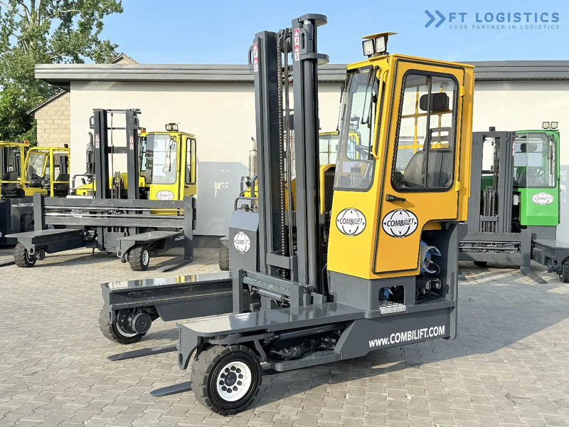 Combilift Combilift FOUR-WAY MULTIDIRECTIONAL FORKLIFT C4000 / GAS / DUPLEX 4500MM / ONLY 6604 HOURS / SIDE SHIFT / FULL CABIN / PERFECT C - Wózek 4-kierunkowy: zdjęcie 2 Combilift Combilift FOUR-WAY MULTIDIRECTIONAL FORKLIFT C4000 / GAS / DUPLEX 4500MM / ONLY 6604 HOURS / SIDE SHIFT / FULL CABIN / PERFECT C - Wózek 4-kierunkowy: zdjęcie 2