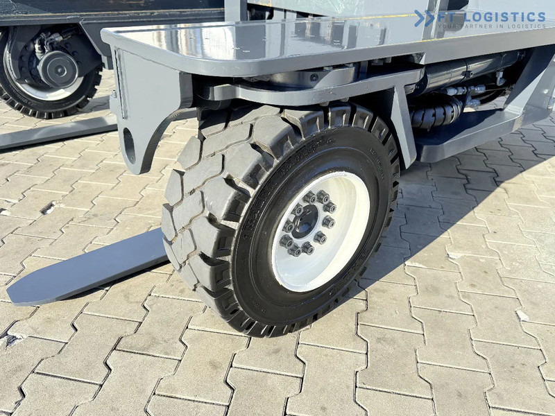 Combilift Combilift FOUR-WAY MULTIDIRECTIONAL FORKLIFT C5000XL / GAS / DUPLEX 6000MM / ONLY 3479 HOURS / SIDE SHIFT / FULL CABIN / PERFECT - Wózek 4-kierunkowy: zdjęcie 3 Combilift Combilift FOUR-WAY MULTIDIRECTIONAL FORKLIFT C5000XL / GAS / DUPLEX 6000MM / ONLY 3479 HOURS / SIDE SHIFT / FULL CABIN / PERFECT - Wózek 4-kierunkowy: zdjęcie 3