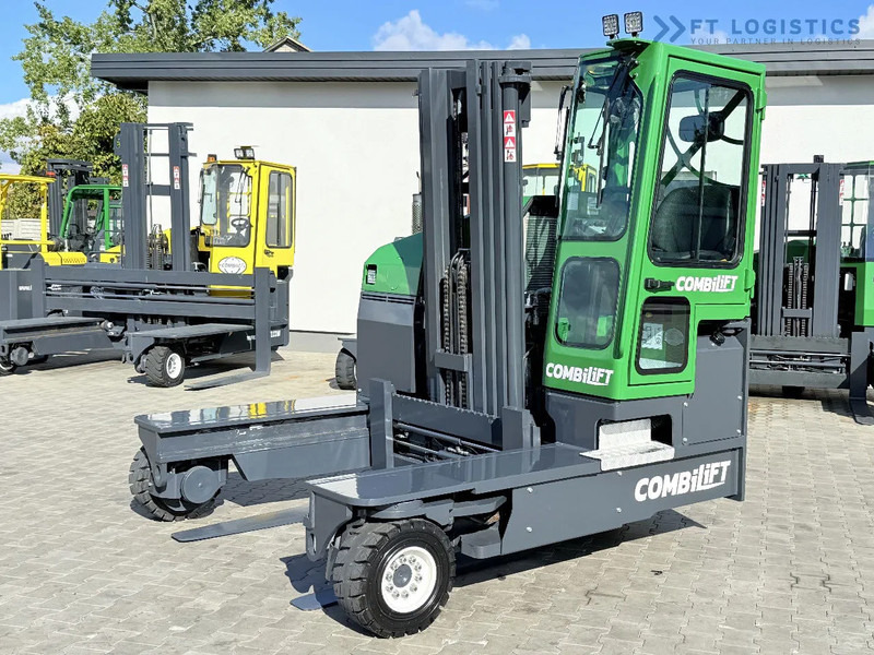Wózek 4-kierunkowy Combilift FOUR-WAY / MULTI-DIRECTIONAL FORKLIFT C4500 / DIESEL / TRIPLEX 4900MM / ONLY 4160 WORKING HOURS / FORK POSITIONER / FULL CABIN W: zdjęcie 1