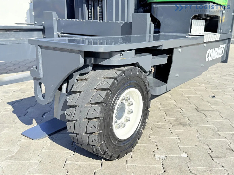 Combilift FOUR-WAY / MULTI-DIRECTIONAL FORKLIFT C4500 / DIESEL / TRIPLEX 4900MM / ONLY 4160 WORKING HOURS / FORK POSITIONER / FULL CABIN W - Wózek 4-kierunkowy: zdjęcie 3 Combilift FOUR-WAY / MULTI-DIRECTIONAL FORKLIFT C4500 / DIESEL / TRIPLEX 4900MM / ONLY 4160 WORKING HOURS / FORK POSITIONER / FULL CABIN W - Wózek 4-kierunkowy: zdjęcie 3