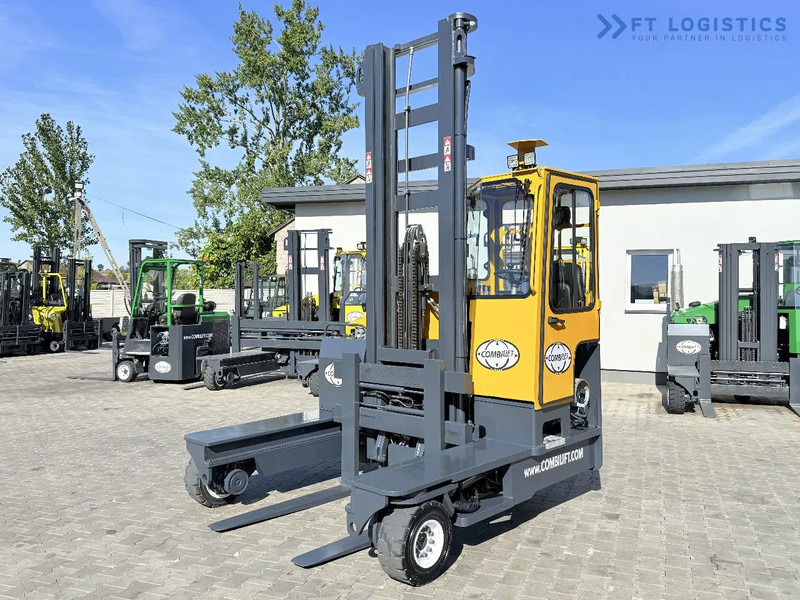 Combilift FOUR-WAY MULTIDIRECTIONAL FORKLIFT / C4000 / DUPLEX - 5500MM / FREE-LIFT / FORKS POSITIONER / LIKE-NEW FOUR-WAY MULTIDIRECTIONAL - Wózek 4-kierunkowy: zdjęcie 2 Combilift FOUR-WAY MULTIDIRECTIONAL FORKLIFT / C4000 / DUPLEX - 5500MM / FREE-LIFT / FORKS POSITIONER / LIKE-NEW FOUR-WAY MULTIDIRECTIONAL - Wózek 4-kierunkowy: zdjęcie 2