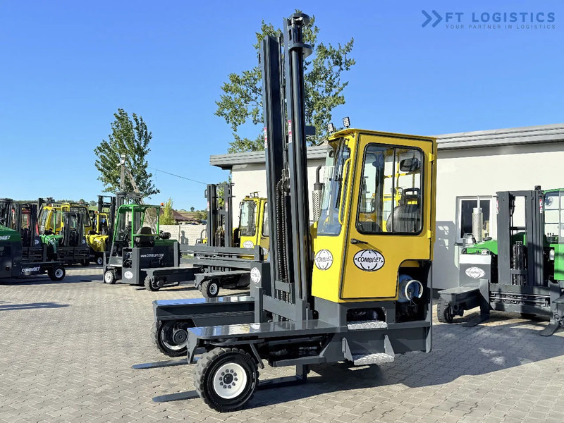 Combilift FOUR-WAY MULTIDIRECTIONAL FORKLIFT C5000 / GAS / TRIPLEX 6000MM / ONLY 4263 HOURS / FORK POSITIONER / EXCELLENT CONDITION / Wide - Wózek 4-kierunkowy: zdjęcie 3 Combilift FOUR-WAY MULTIDIRECTIONAL FORKLIFT C5000 / GAS / TRIPLEX 6000MM / ONLY 4263 HOURS / FORK POSITIONER / EXCELLENT CONDITION / Wide - Wózek 4-kierunkowy: zdjęcie 3