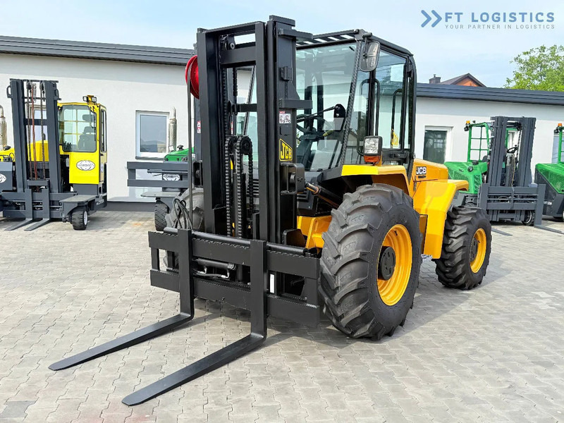 JCB 940 / DIESEL / TRIPLEX 4500MM / FORK POSITIONER / SIDE SHIFT / 4T / NEW TYRES / LIKE NEW 940 / DIESEL / TRIPLEX 4500MM / FORK PO - Wózek terenowy: zdjęcie 3 JCB 940 / DIESEL / TRIPLEX 4500MM / FORK POSITIONER / SIDE SHIFT / 4T / NEW TYRES / LIKE NEW 940 / DIESEL / TRIPLEX 4500MM / FORK PO - Wózek terenowy: zdjęcie 3