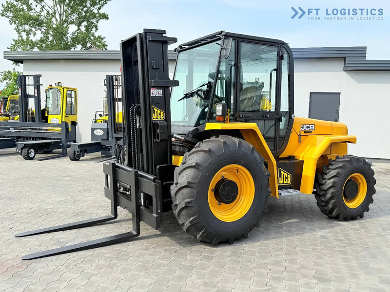 JCB 940 / DIESEL / TRIPLEX 4500MM / FORK POSITIONER / SIDE SHIFT / 4T / NEW TYRES / LIKE NEW 940 / DIESEL / TRIPLEX 4500MM / FORK PO - Wózek terenowy: zdjęcie 2 JCB 940 / DIESEL / TRIPLEX 4500MM / FORK POSITIONER / SIDE SHIFT / 4T / NEW TYRES / LIKE NEW 940 / DIESEL / TRIPLEX 4500MM / FORK PO - Wózek terenowy: zdjęcie 2