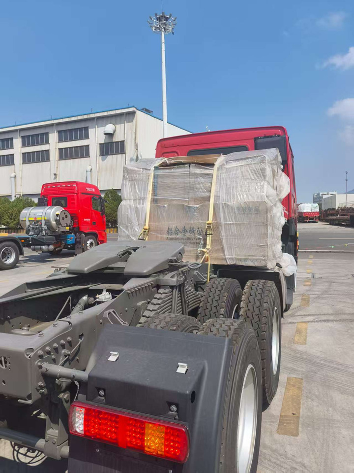 Howo 430 - Ciągnik siodłowy: zdjęcie 4 Howo 430 - Ciągnik siodłowy: zdjęcie 4