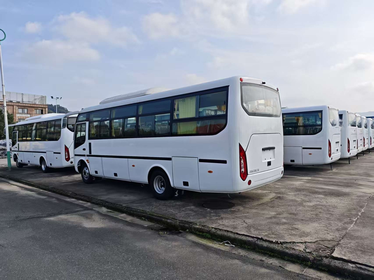 DONGFENG - Miejski autobus: zdjęcie 4 DONGFENG - Miejski autobus: zdjęcie 4