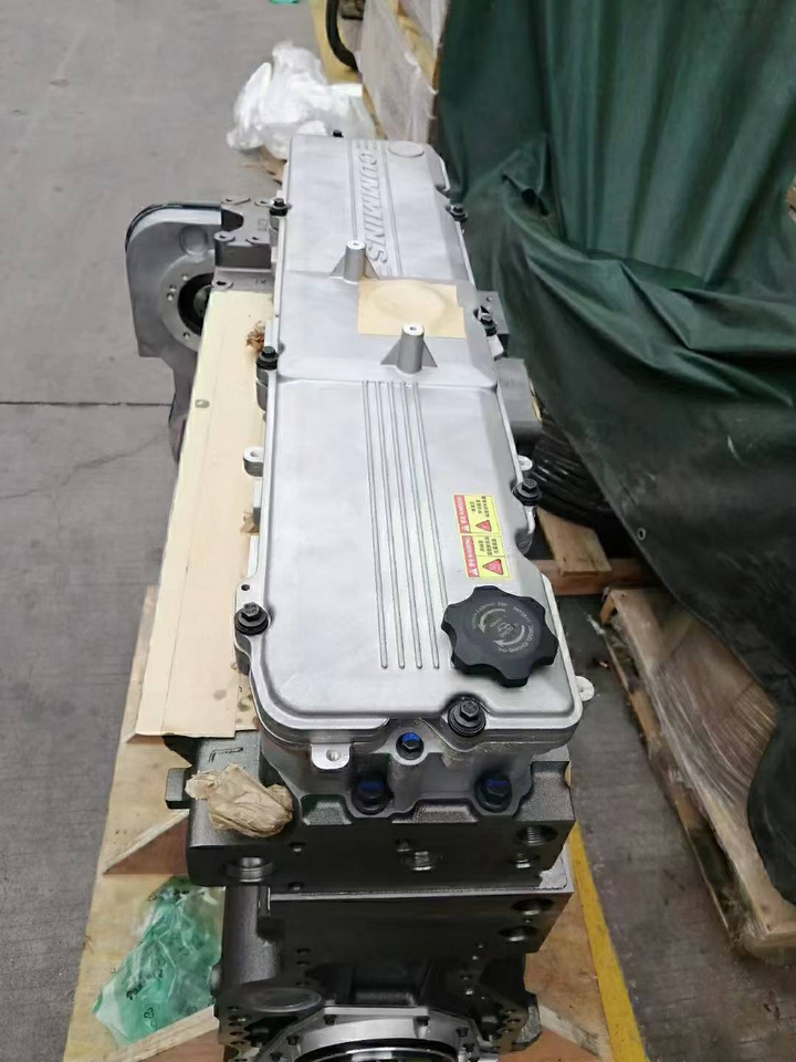 KOMATSU KOMATSU 6D114 CUMMINS QSC8.3 - Blok cylindrów do Koparek: zdjęcie 2 KOMATSU KOMATSU 6D114 CUMMINS QSC8.3 - Blok cylindrów do Koparek: zdjęcie 2