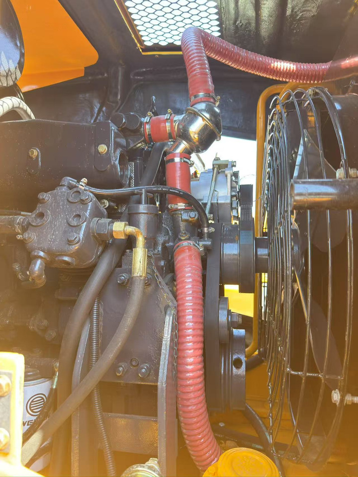 LIUGONG 856 - Ładowarka kołowa: zdjęcie 3 LIUGONG 856 - Ładowarka kołowa: zdjęcie 3