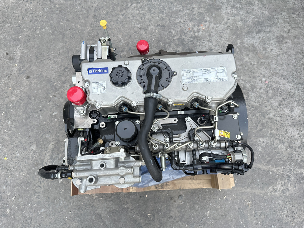 PERKINS 1104D - Silnik do Koparek: zdjęcie 4 PERKINS 1104D - Silnik do Koparek: zdjęcie 4