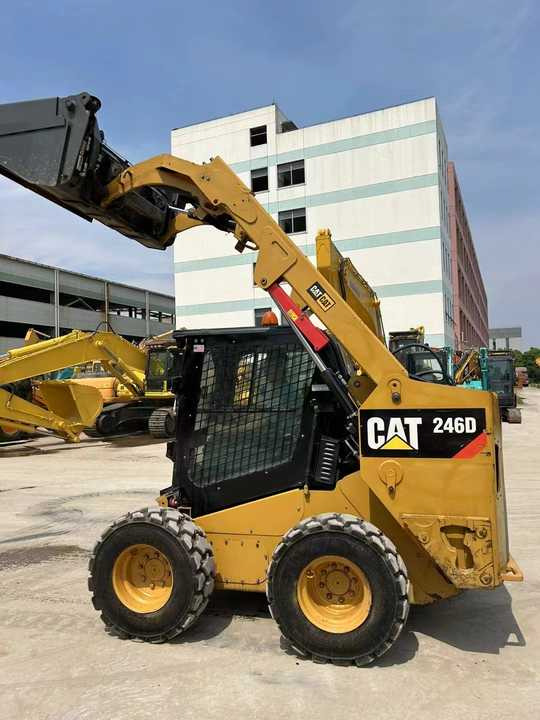 90% New Front Loader Tractor CAT 246D Skid Steer Loader / Used Cat 226B 246C 246d Mini Skid Steer Loader in Stock - Miniładowarka: zdjęcie 5 90% New Front Loader Tractor CAT 246D Skid Steer Loader / Used Cat 226B 246C 246d Mini Skid Steer Loader in Stock - Miniładowarka: zdjęcie 5