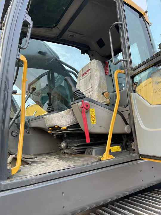 Good Condition VOLVO EC480DL Excavator Low Price Large Hydraulic Crawler Excavator volvo 480dl for Sale - Koparka gąsienicowa: zdjęcie 2 Good Condition VOLVO EC480DL Excavator Low Price Large Hydraulic Crawler Excavator volvo 480dl for Sale - Koparka gąsienicowa: zdjęcie 2