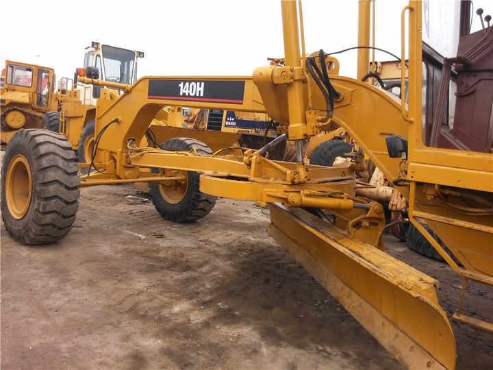 Used Caterpillar CAT 140H Land Road Motor Grader CAT140 CAT Used Grader Cheap Price for Sale - Równiarka: zdjęcie 5 Used Caterpillar CAT 140H Land Road Motor Grader CAT140 CAT Used Grader Cheap Price for Sale - Równiarka: zdjęcie 5