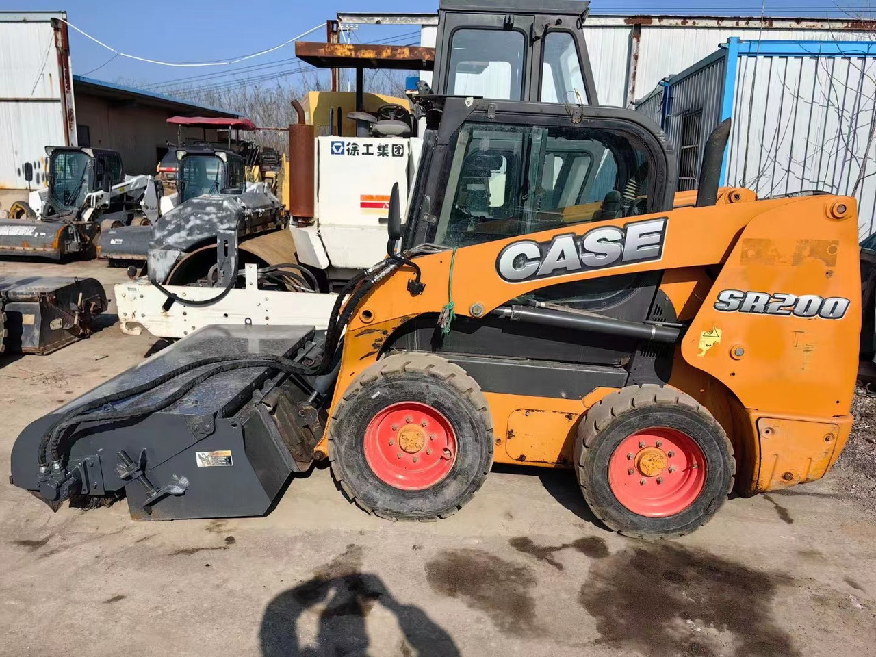 CASE SR200 - Miniładowarka: zdjęcie 2 CASE SR200 - Miniładowarka: zdjęcie 2