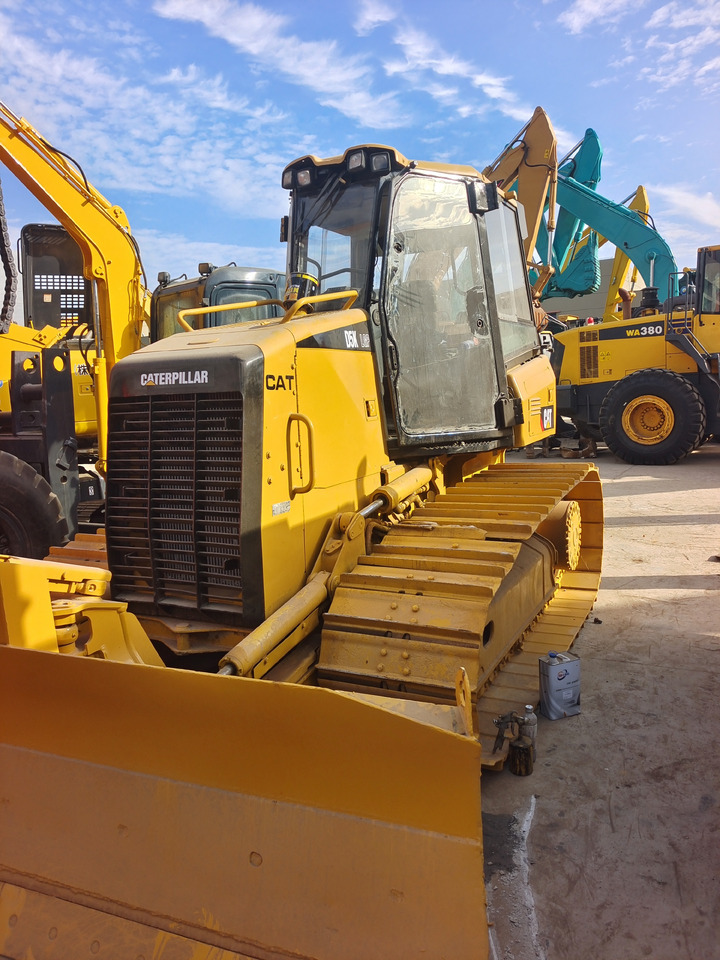 CATERPILLAR D3K - Spycharka: zdjęcie 1 CATERPILLAR D3K - Spycharka: zdjęcie 1