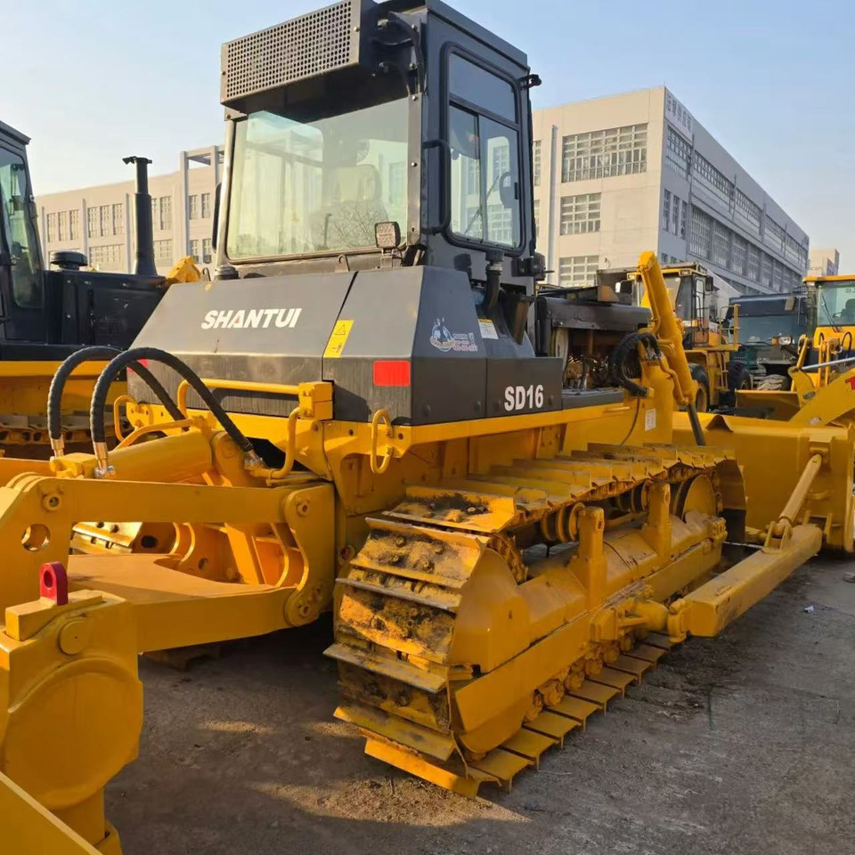 SHANTUI SD16 - Spycharka: zdjęcie 1 SHANTUI SD16 - Spycharka: zdjęcie 1