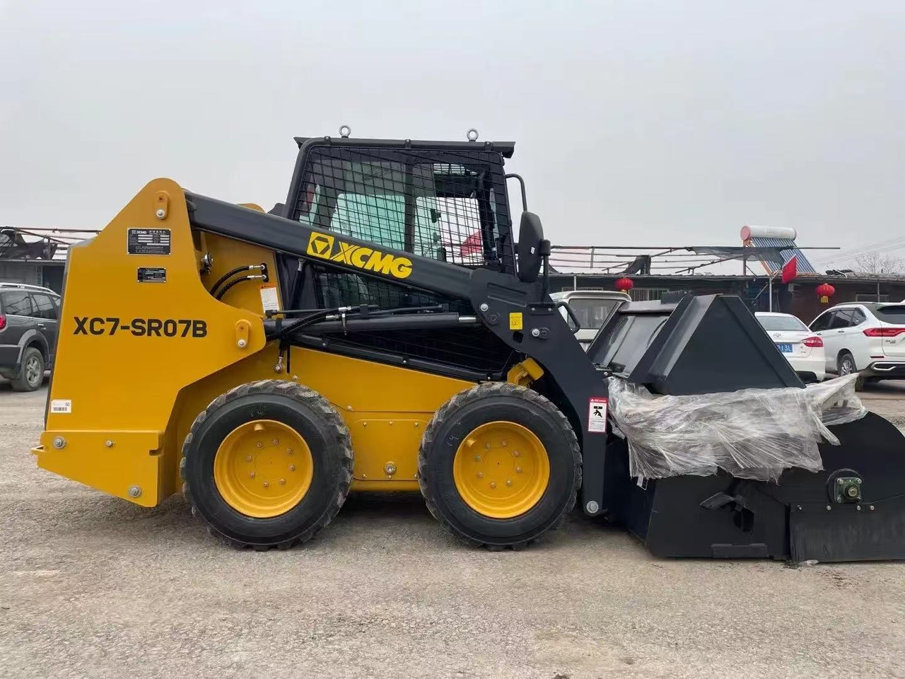 XCMG XC7-TV12 - Miniładowarka: zdjęcie 2 XCMG XC7-TV12 - Miniładowarka: zdjęcie 2