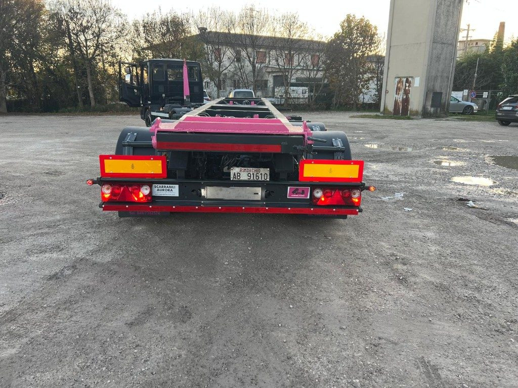 CARDI RIMORCHIO CARDI SCARRABILE RIBALTABILE - Przyczepa do hakowca/ Bramowca: zdjęcie 3 CARDI RIMORCHIO CARDI SCARRABILE RIBALTABILE - Przyczepa do hakowca/ Bramowca: zdjęcie 3