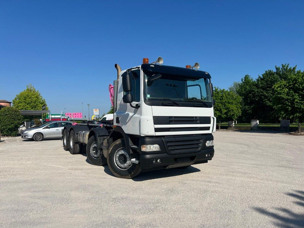 DAF CF85 SCARRABILE - Ciężarówka hakowiec: zdjęcie 2 DAF CF85 SCARRABILE - Ciężarówka hakowiec: zdjęcie 2