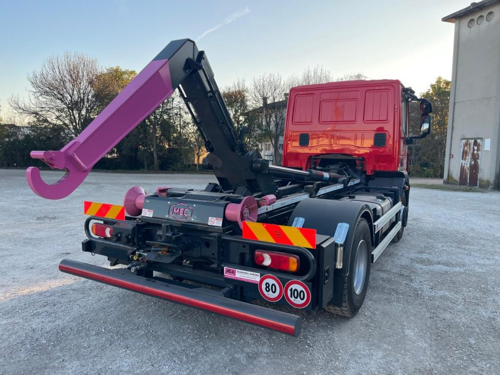 IVECO EUROCARGO 160E32 CON SCARRABILE NUOVO - Ciężarówka hakowiec: zdjęcie 5 IVECO EUROCARGO 160E32 CON SCARRABILE NUOVO - Ciężarówka hakowiec: zdjęcie 5