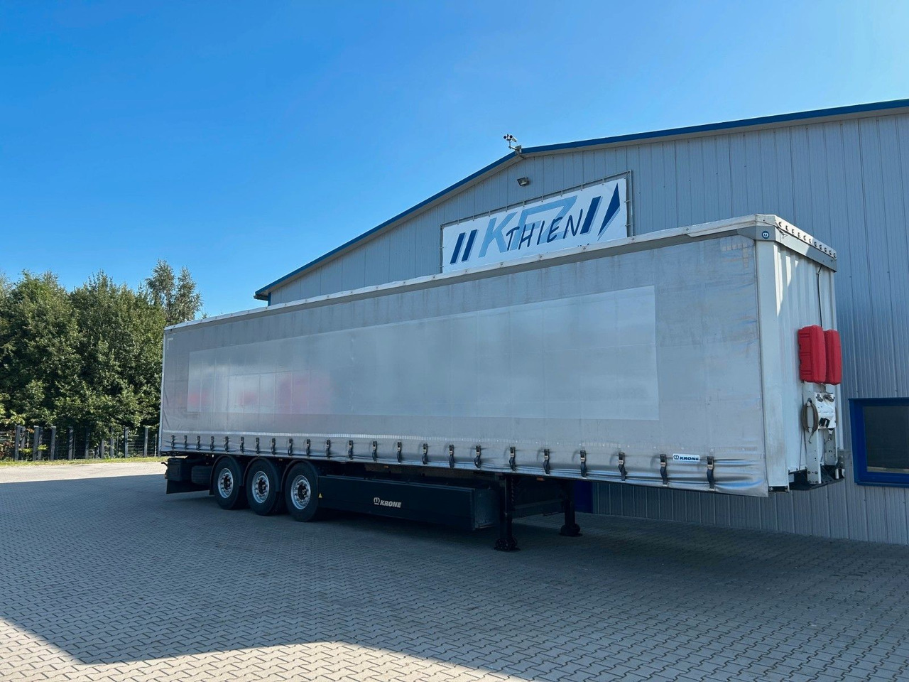 Krone SDP27 | Liftachse, Palettenkasten, Iceprotect - Naczepa plandeka: zdjęcie 2 Krone SDP27 | Liftachse, Palettenkasten, Iceprotect - Naczepa plandeka: zdjęcie 2