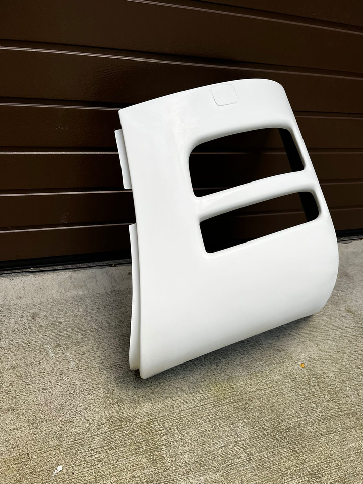 Zderzak przedni lewy MAN LION'S COACH R07, R08 MAN Lion’s Coach R07, R08 - Nadwozie i zewnętrzne elementy do Autobusów: zdjęcie 3 Zderzak przedni lewy MAN LION'S COACH R07, R08 MAN Lion’s Coach R07, R08 - Nadwozie i zewnętrzne elementy do Autobusów: zdjęcie 3