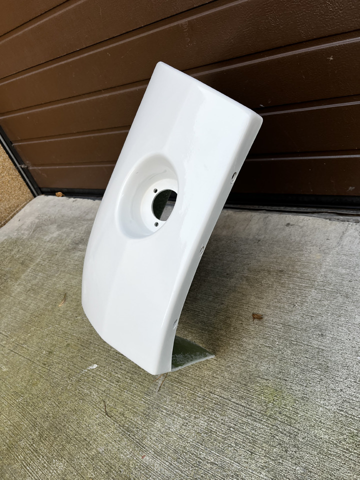 Zderzak tylny VOLVO 9500 9700 9900 VOLVO 9500 9700 9900 - Zderzak do Turystycznych autobusów: zdjęcie 5 Zderzak tylny VOLVO 9500 9700 9900 VOLVO 9500 9700 9900 - Zderzak do Turystycznych autobusów: zdjęcie 5