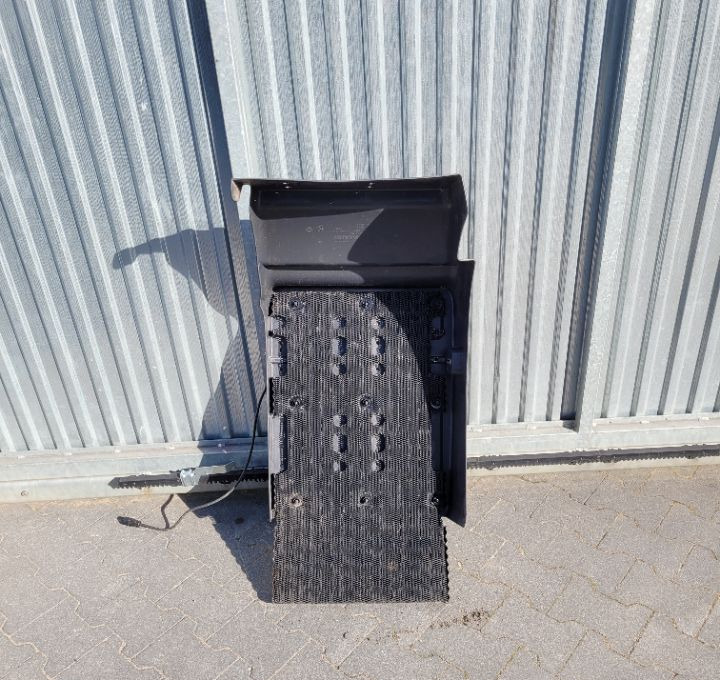 BLOTNIK MAN TGM LH NOWY ORYGINAL 81.61210-0521/0525 - Błotnik do Samochodów ciężarowych: zdjęcie 2 BLOTNIK MAN TGM LH NOWY ORYGINAL 81.61210-0521/0525 - Błotnik do Samochodów ciężarowych: zdjęcie 2