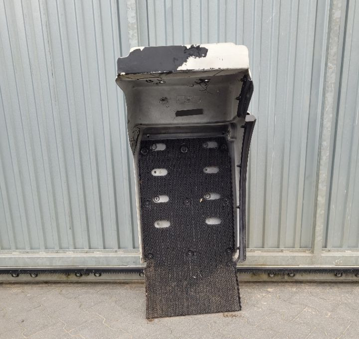 BLOTNIK MAN TGM LH NOWY ORYGINAL 81.61210.0541/0547 - Błotnik do Samochodów ciężarowych: zdjęcie 3 BLOTNIK MAN TGM LH NOWY ORYGINAL 81.61210.0541/0547 - Błotnik do Samochodów ciężarowych: zdjęcie 3