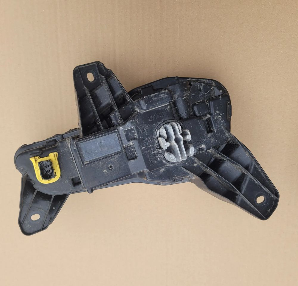 HALOGENY DAF XG XD ORYGINAŁ LED CHWALIM116 - Oświetlenie do Samochodów ciężarowych: zdjęcie 4 HALOGENY DAF XG XD ORYGINAŁ LED CHWALIM116 - Oświetlenie do Samochodów ciężarowych: zdjęcie 4