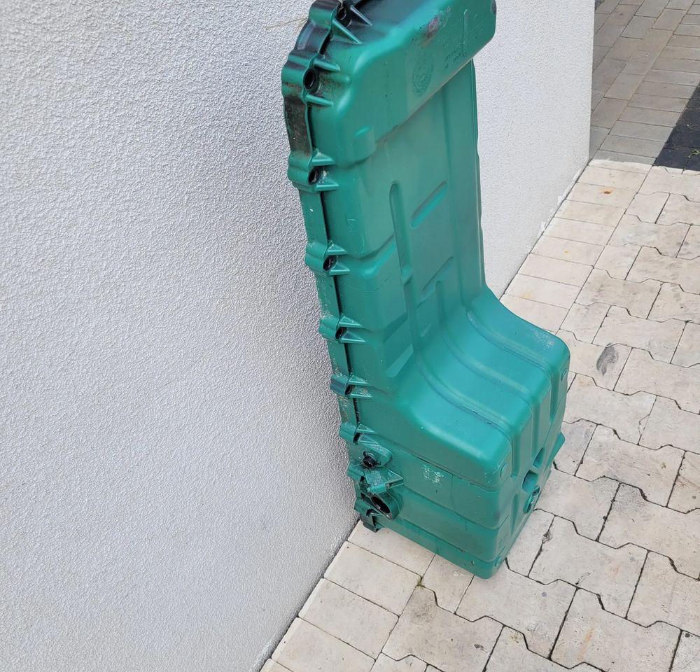 MISKA OLEJOWA VOLVO FH5 ORYGINAŁ 23702252 - Miska olejowa do Samochodów ciężarowych: zdjęcie 3 MISKA OLEJOWA VOLVO FH5 ORYGINAŁ 23702252 - Miska olejowa do Samochodów ciężarowych: zdjęcie 3